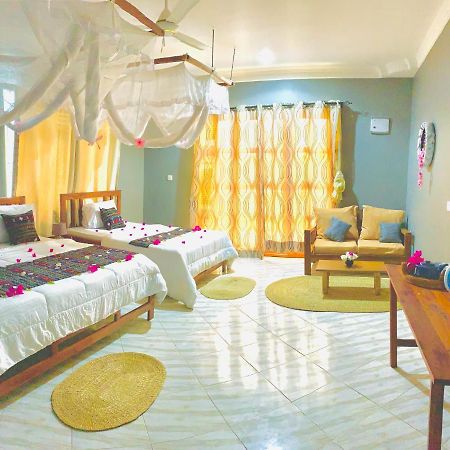 Bed and Breakfast Uroa Getaway Экстерьер фото