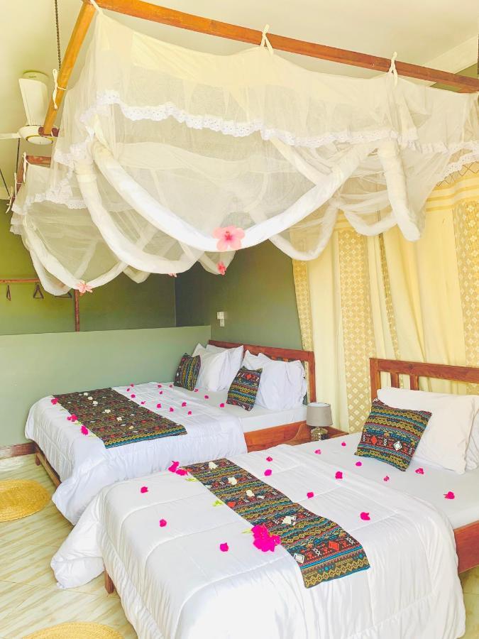 Bed and Breakfast Uroa Getaway Экстерьер фото