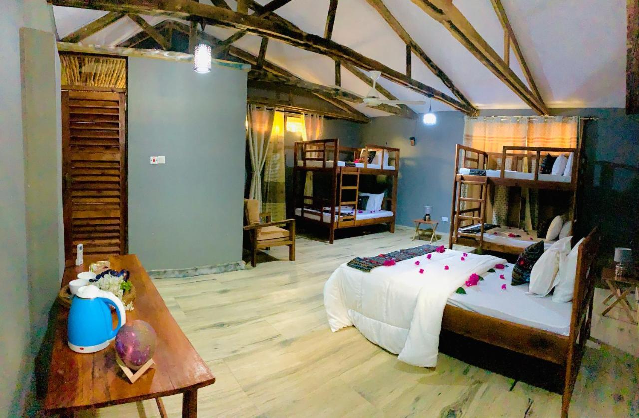 Bed and Breakfast Uroa Getaway Экстерьер фото