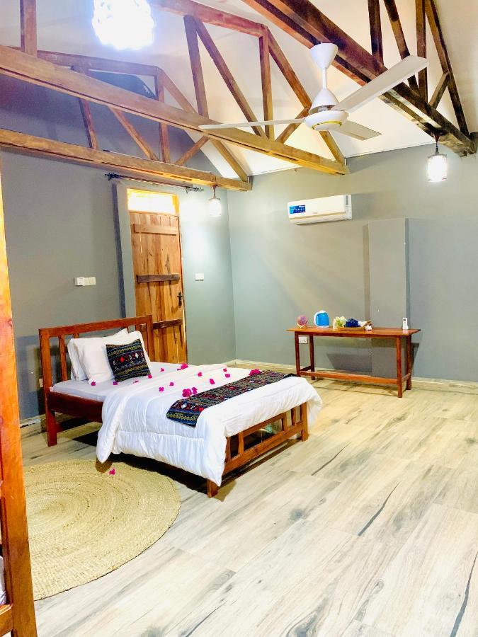 Bed and Breakfast Uroa Getaway Экстерьер фото