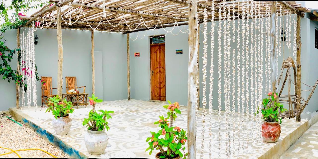 Bed and Breakfast Uroa Getaway Экстерьер фото